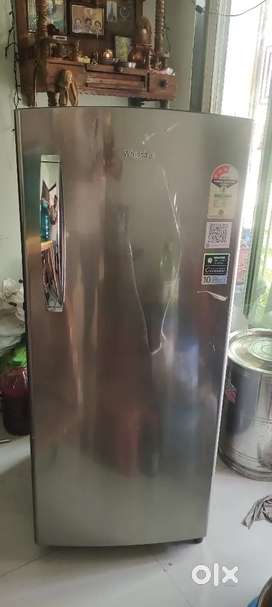 Whirlpool fridge only 6 month old as a new condition