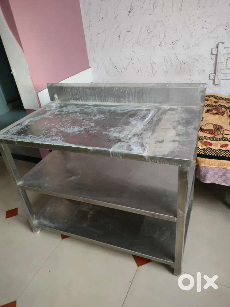 Hotel used table