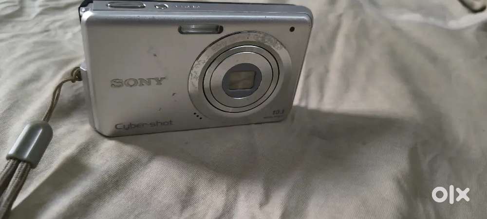 Sony cyber shot camera