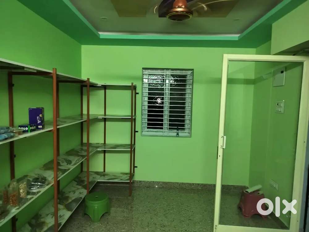 Commercial shop for rent in housing board colony towards highway