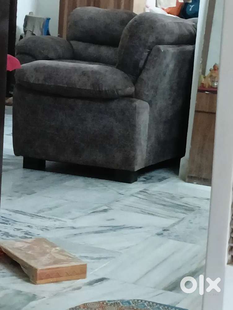 6 seater comfortable sofa