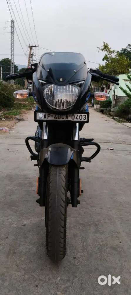 BAJAJ PULSAR 150(2024)