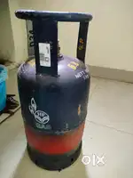 Gas cylinder