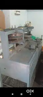 Paper plates making machine
