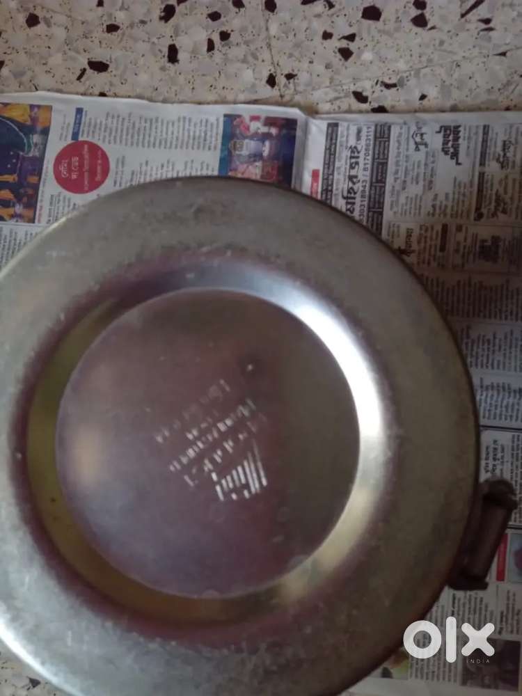 Tiffin carrier. With 3 container