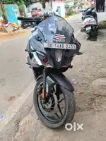 Bajaj Pulsar RS 200 price 145000
