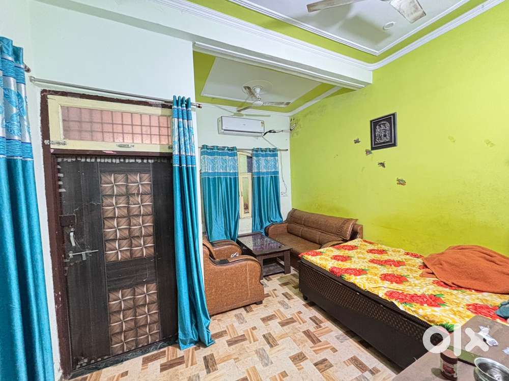 Fully furnished house with all features on rent