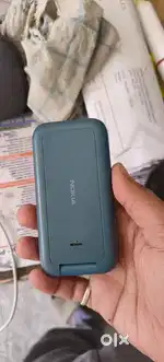Nokia 2660 4G folding phone