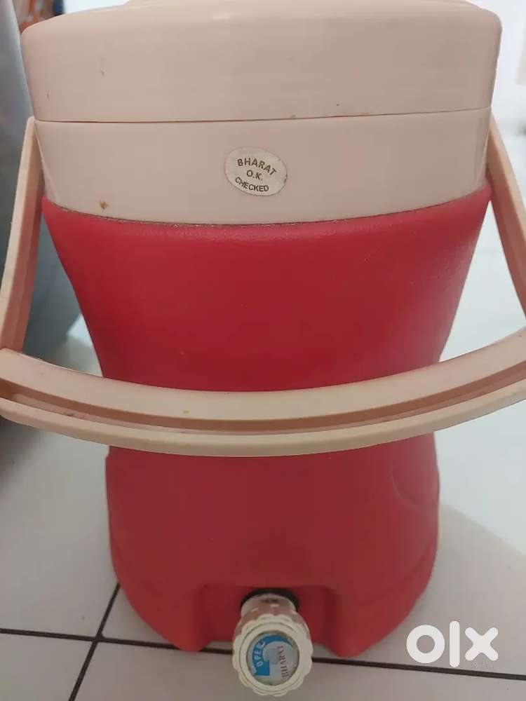 Water dispenser, Cassroll, lunch box, Kettly plate set, rack,Almira,