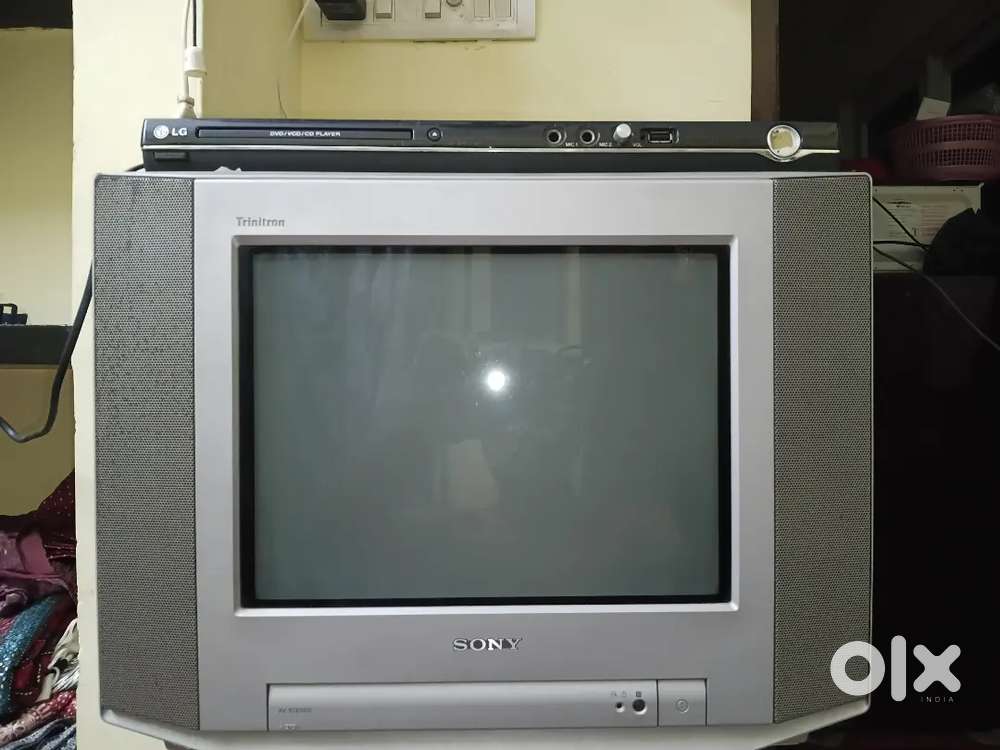 14inches sony tv with lg DVD player with usb port
