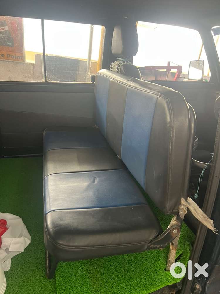 Omni 8 seater bench seat
