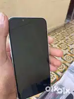 iphone 13 new condition phone 3.5 month old read discription