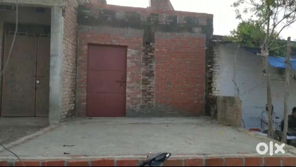 URGENT SALE ON ROAD PLOT