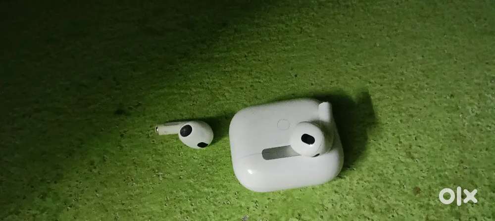 Apple AirPod