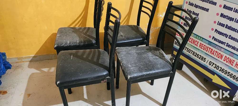 4 Heavy Duty Metal Chair & table For sale
