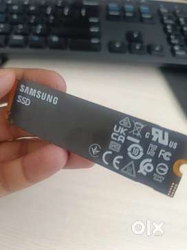 Brand new 256  SSD  SAMSUNG