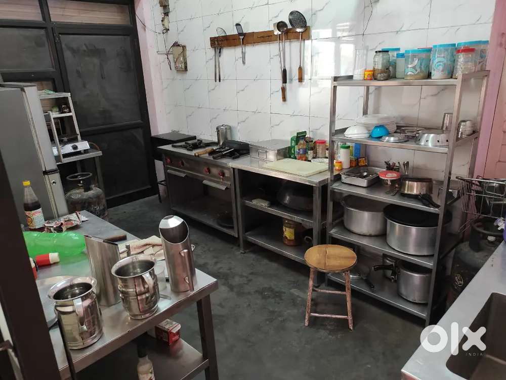 Restaurant equipments