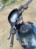 Bike pura full condition mein hai
