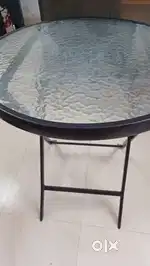 Tuffen glass Table top