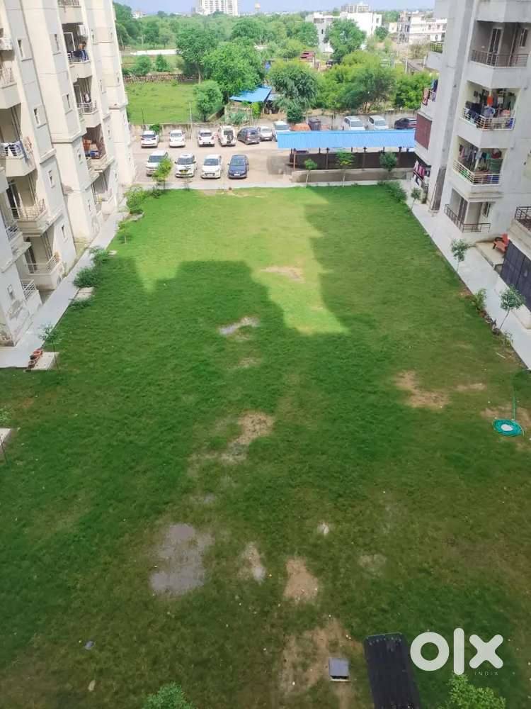 A newly buildup flat sell in main location