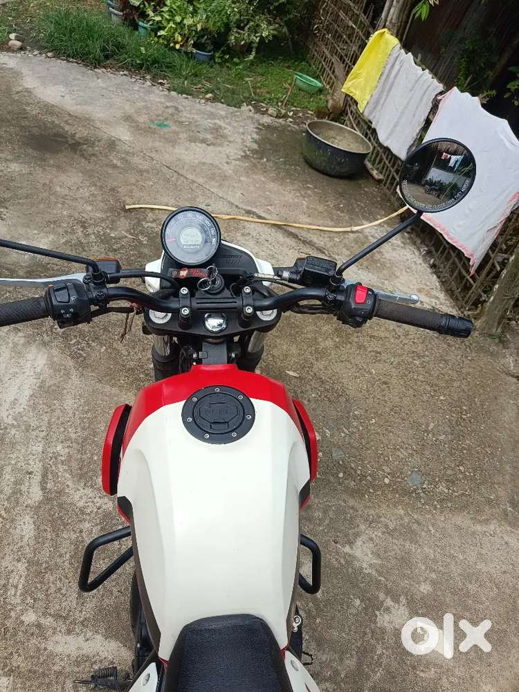 Price 2,20,000
