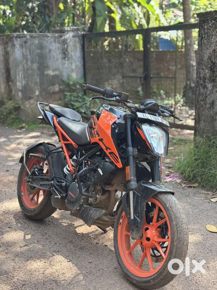 Duke 200 bs6