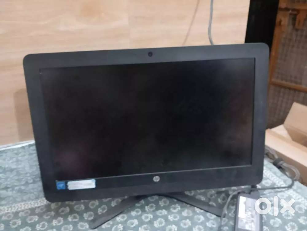 HP oll in one computer