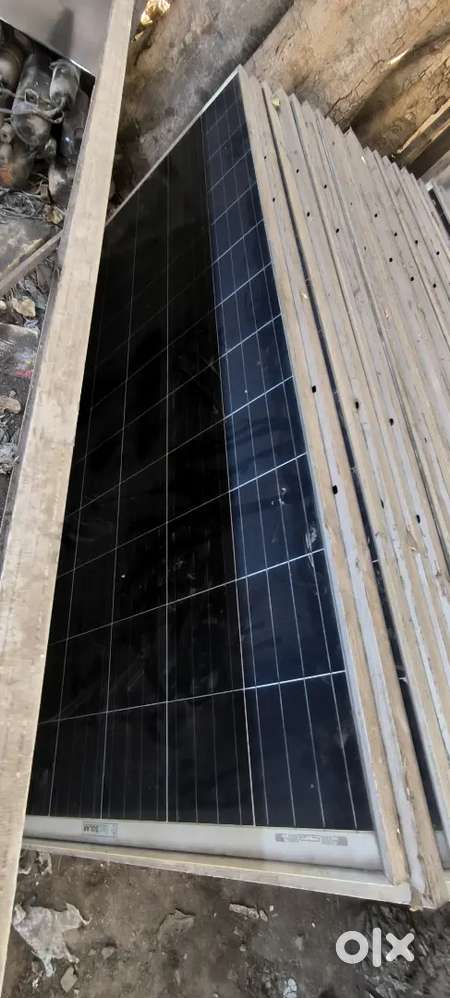 Solar panel with inverter