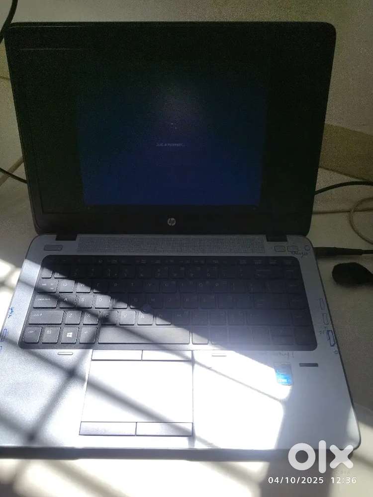 HP laptop 840 G2 for sale