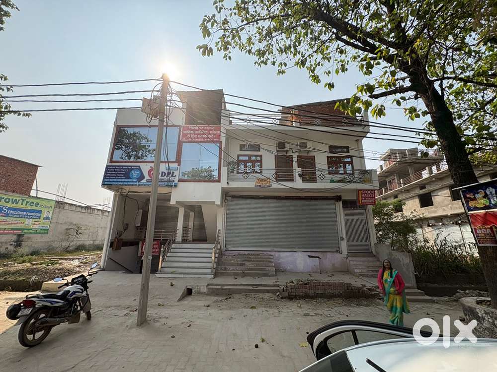 Commercial Property for rent Near HEERALAL DEGREE COLLEGE, Main Road