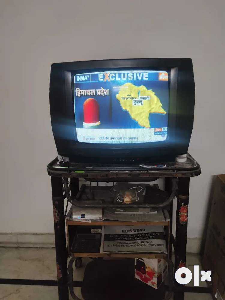 Videocon TV with trolley for sale