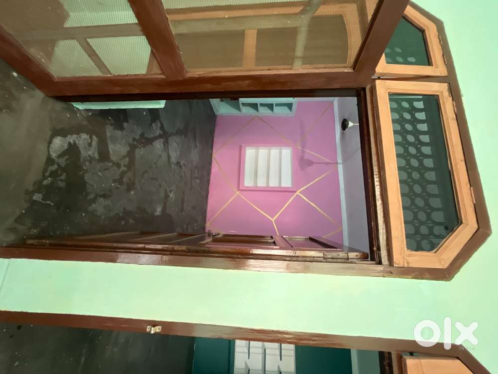 2 BHK room With kitchen with parking