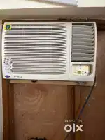Carrier window AC
