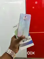 VIVO S1 PRO 8GB RAM 128GB ROM BRAND NEW CONDITION BOX AND 85W CHARGER