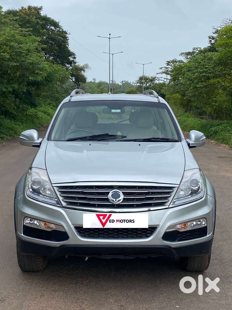 Mahindra Rexton, 2015, Diesel