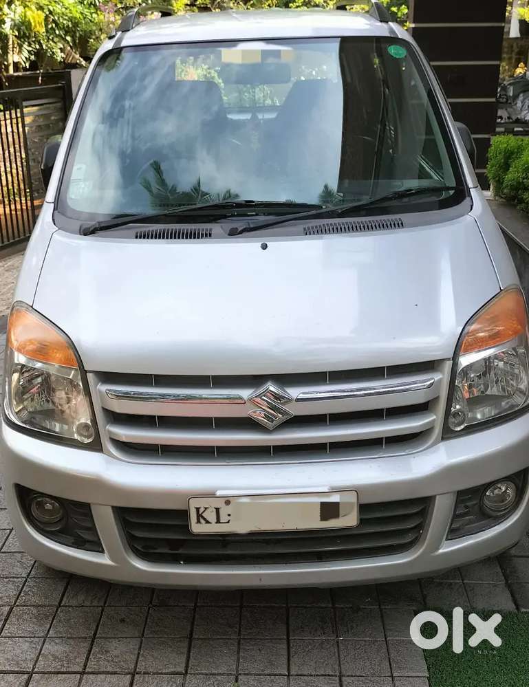 4 new tyregood condition,power steering and 2door power window,