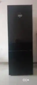 Bosch fridge 1.5 year old bada fridge hai