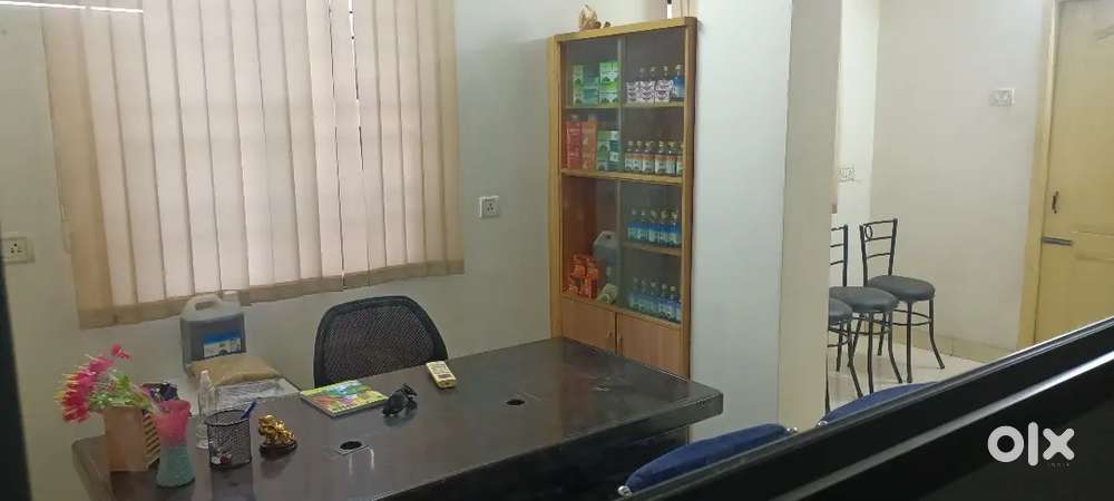 Beautician / Therapist