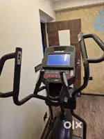 Sole Elliptical Cross trainer - rarely used
