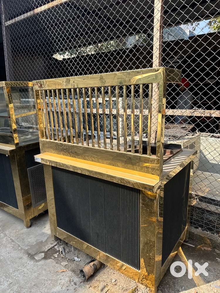 Bhatti with chat counter golden colour set verry good condition