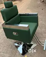 Stylish Beauty Parlour/Salon/Barber/Cutting/Makeup Chair