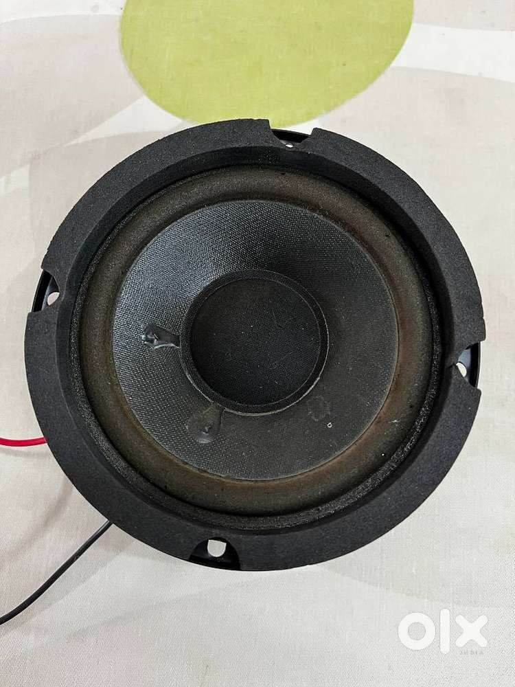 CREATIVE make Speakers and Sub Woofer