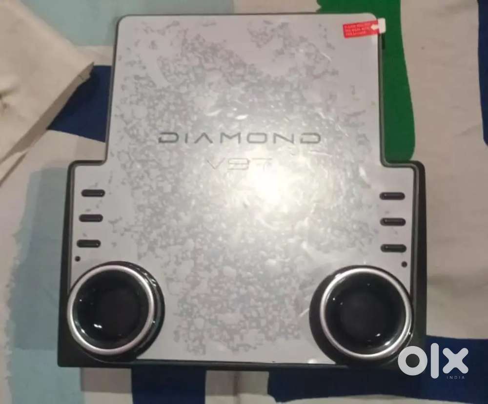 MEGAAUDIO V97 9.7 inch Tesla Diamond 2K Player Car Android 13