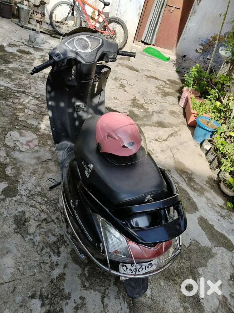 Well condition scooty
