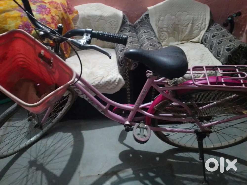 Avon pink cycle