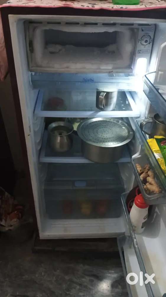 Fridge new condition h