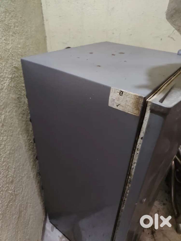 Whirlpool fridge single door