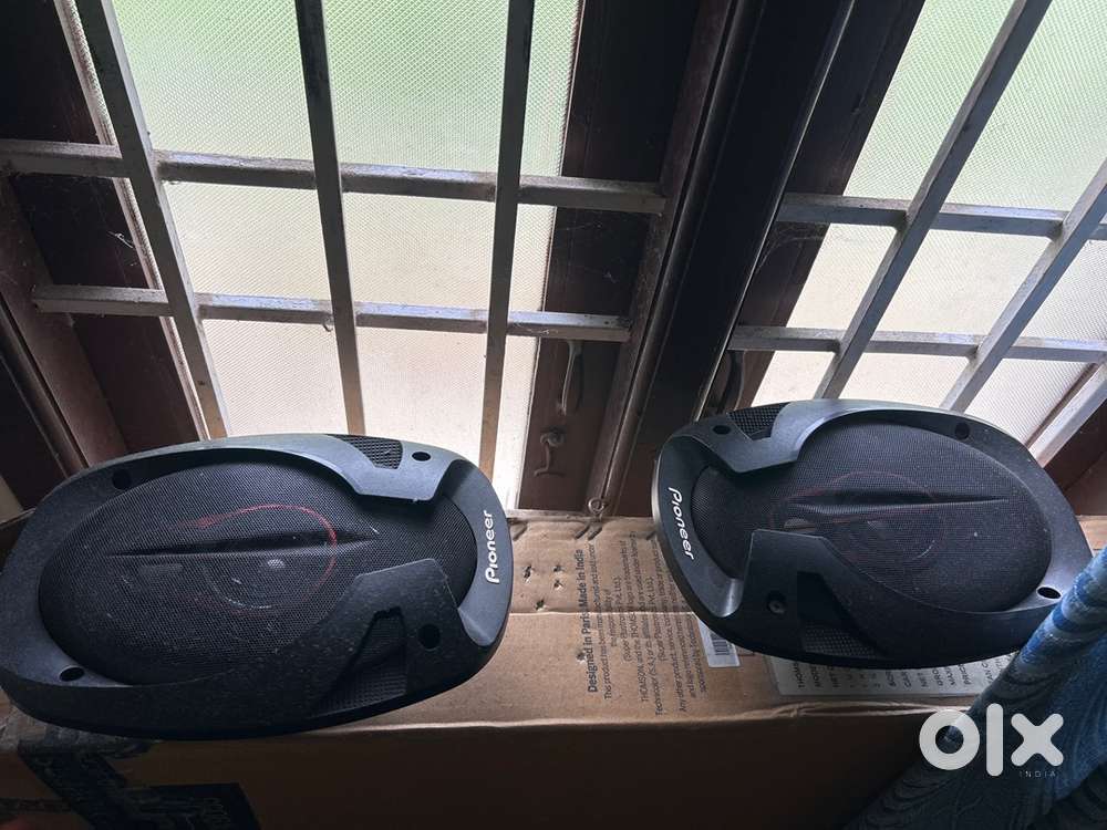 Good quality branded car speakers