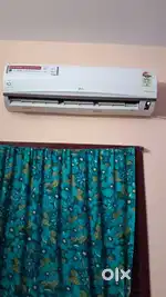 Lg 1.5ton 5years old ac for sale