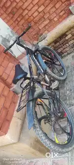 Alloy Wheel Cycle  Double Disc Brake  Stylish Sports MTB